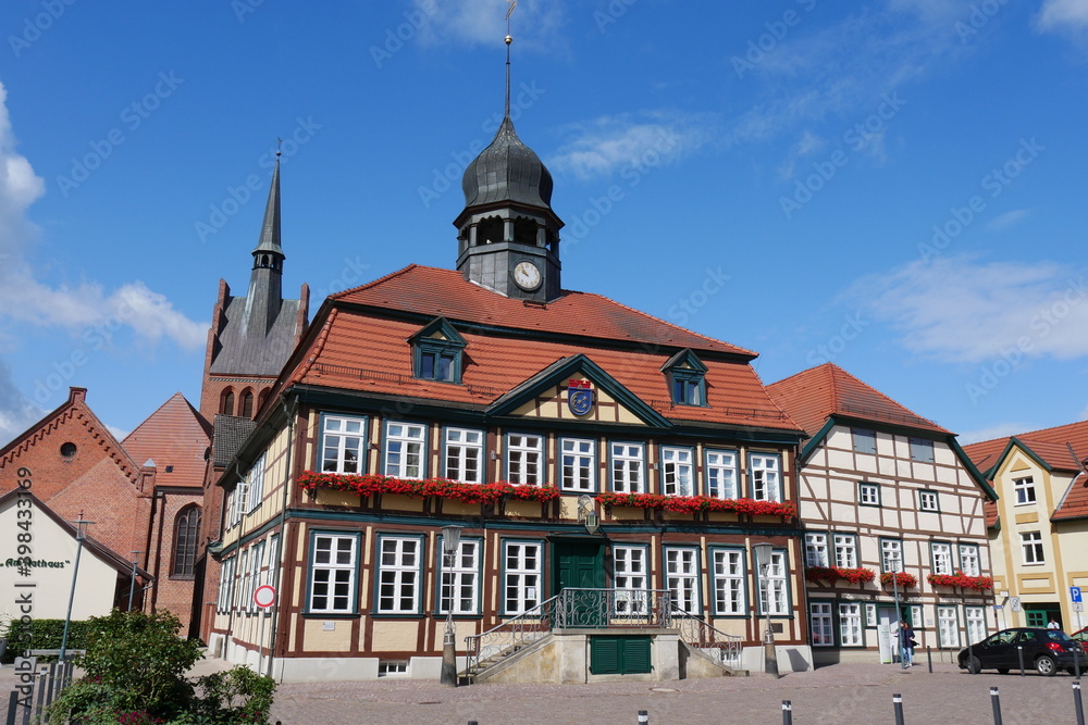 Obraz premium Rathaus in Grabow (Elde) in Mecklenburg-Vorpommern