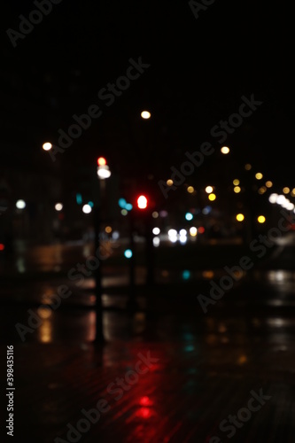 City lights with bokeh effect © Laiotz