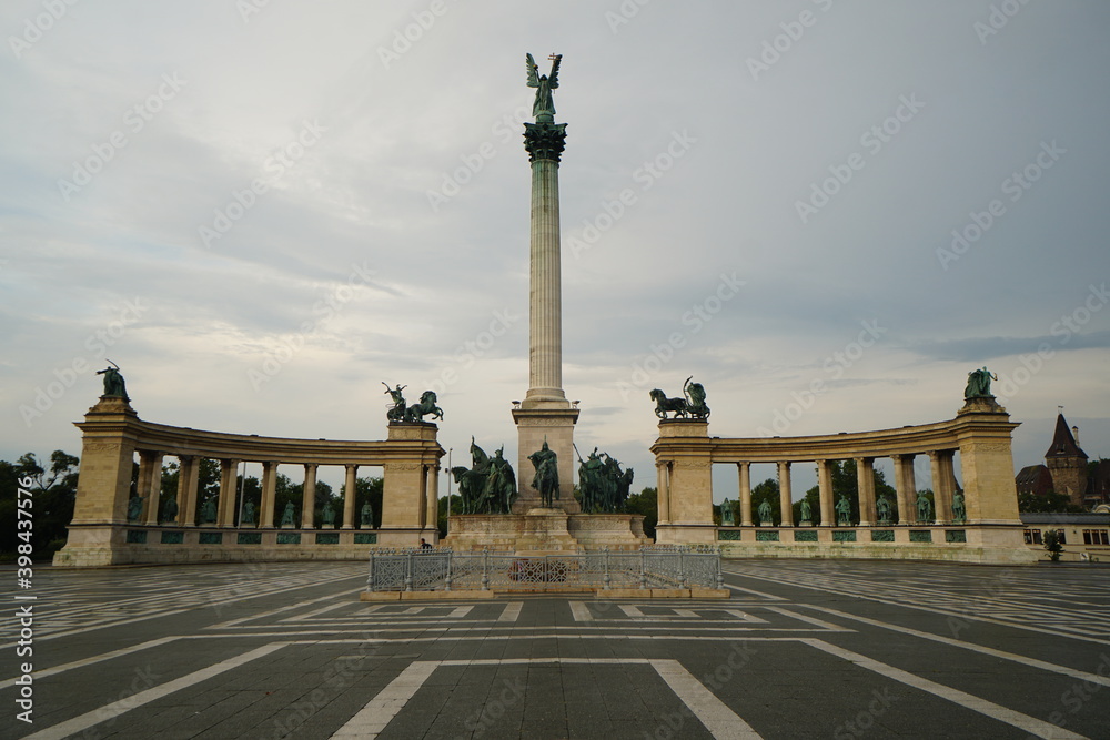  budapest, hungary, Hősök tere, piazza degli eroi