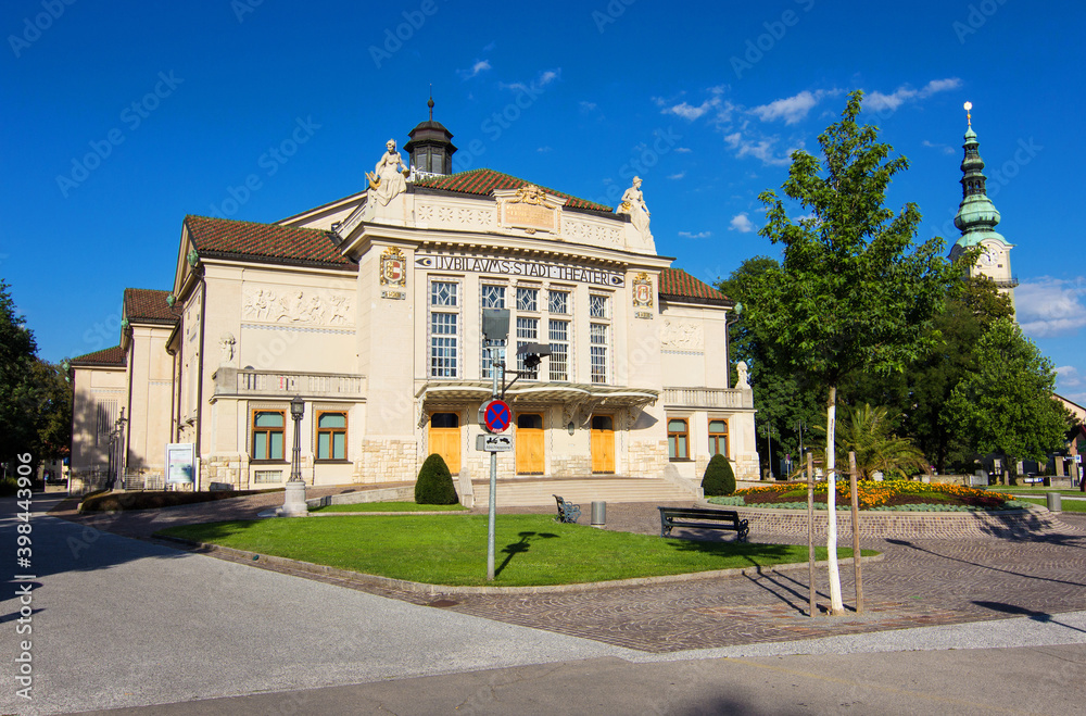 Fotka „Stadttheater Klagenfurt is a theatre in Klagenfurt, Austria. It
