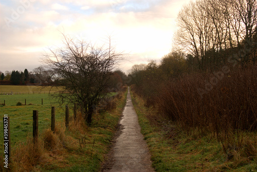 footpath from Darnick to Melrose in early winters morning
