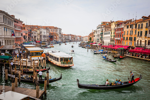 traffic at the famous Canale Grande in Venice, Italy   © hardyuno