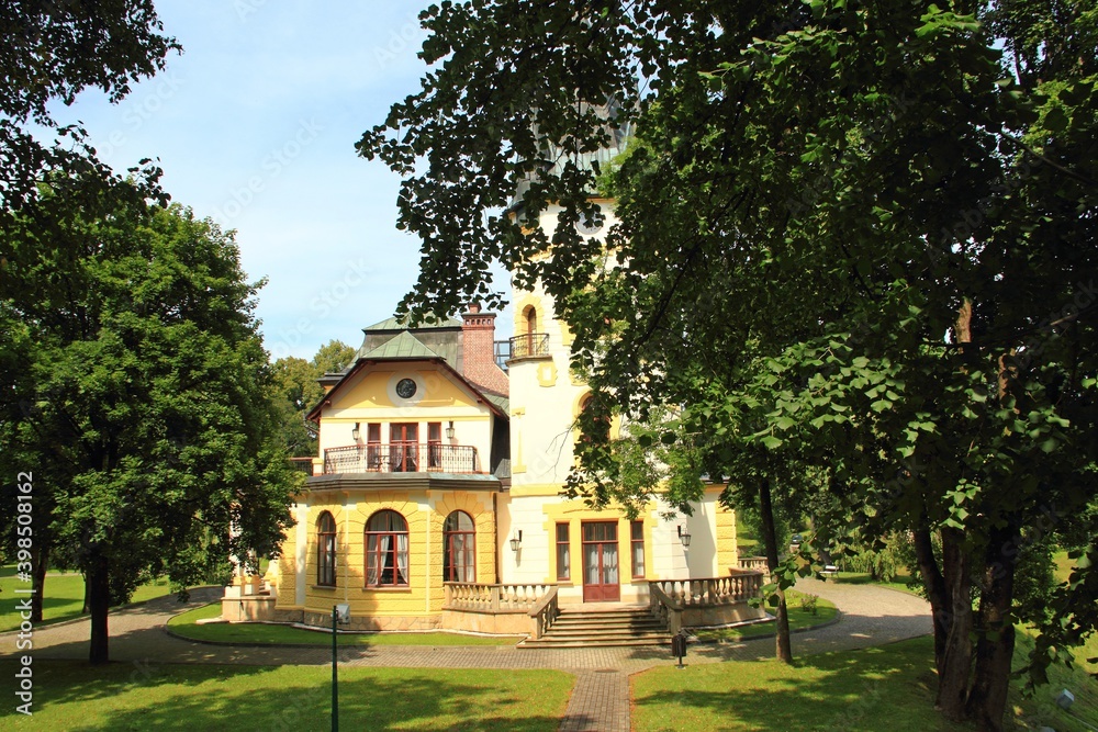 Olszanica pałac Olszanica pałac