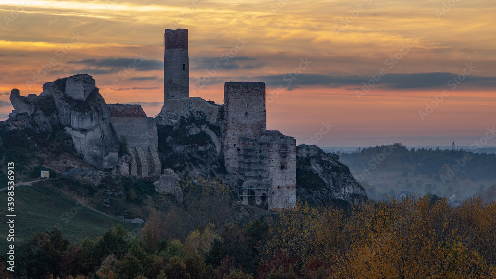 The ruins of the castle in Olsztyn