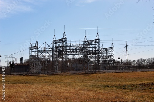 Large electrical transfer station