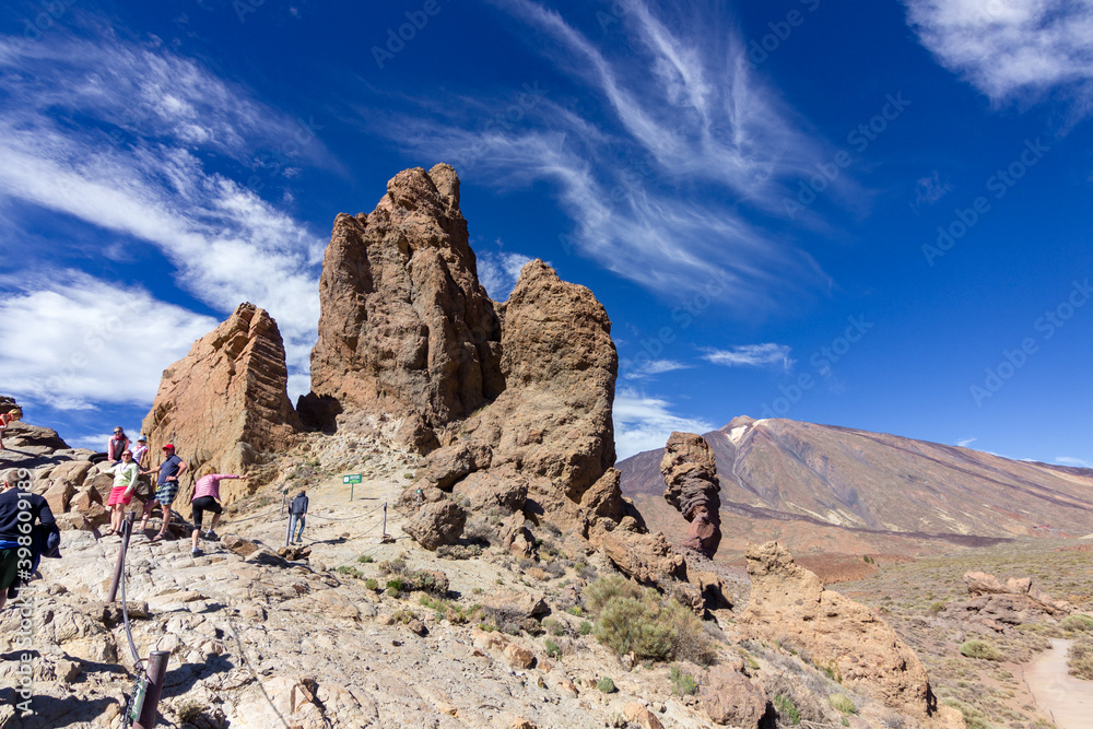 Fototapeta premium Views of Roques de Garcia near Teide in Tenerife (Spain)