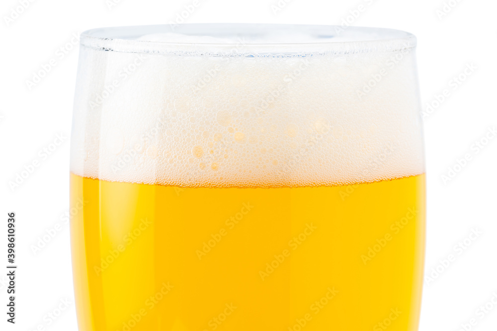 生ビールのクローズアップ(白抜き背景) 生ビールのクローズアップ(白抜き背景)