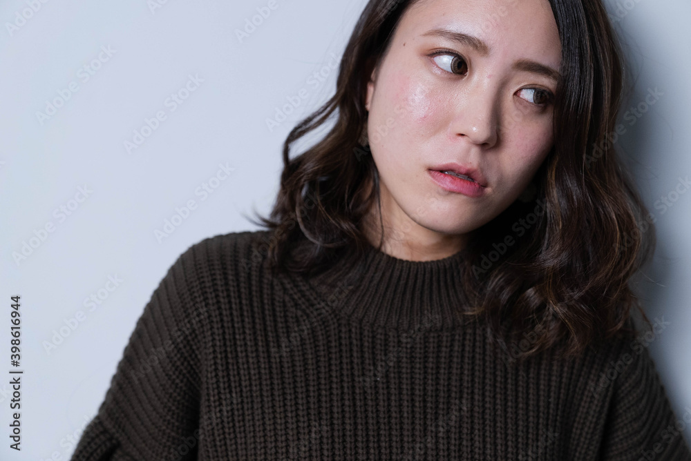 クールな女性 クールな女性