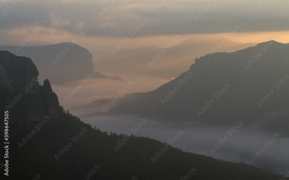 Grose Valley Sunrise 1