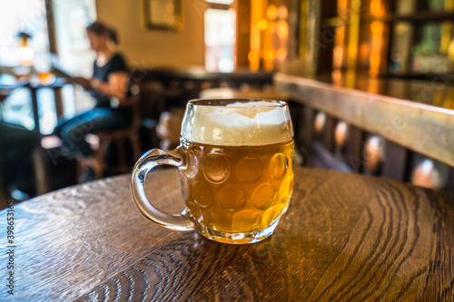 Photos Full pint of light beer
