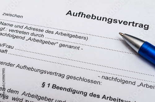 Aufhebungsvertrag - Kündigung - Job photo