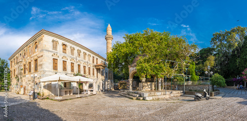 Bild auf Leinwand Hippocrates square and Gazi Hasan Pasha Mosque view in Kos Town