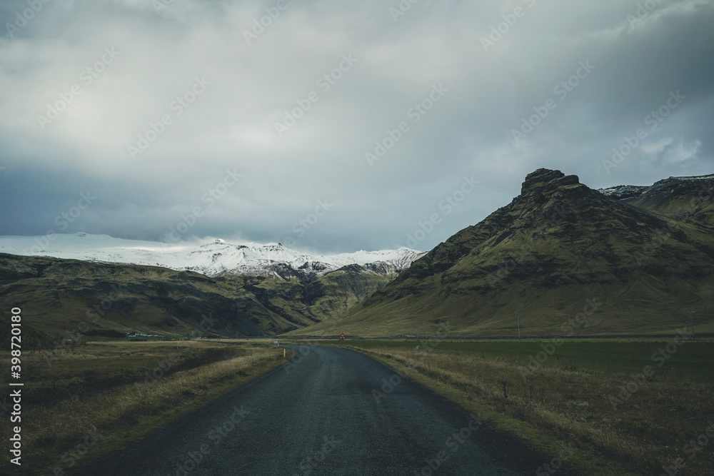 road to the mountains road to the mountains