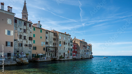 Canvas Print Rovinj, Croatia - August 17 2019: Old buildings and taverns on the coast of the