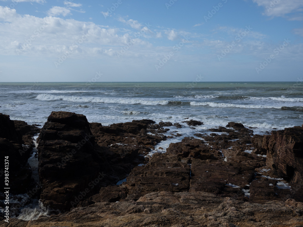 brisans rocher mer brisans rocher mer
