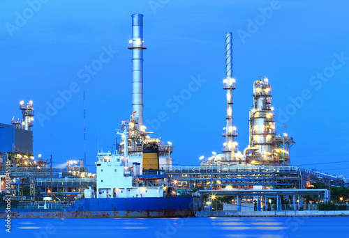 Refinery plant area at twilight. © kamolnatt