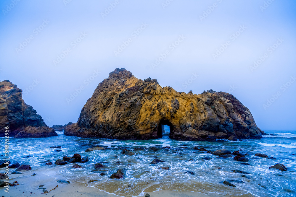 Keyhole, Rock, Ocean, Beach, Waves, Rocks