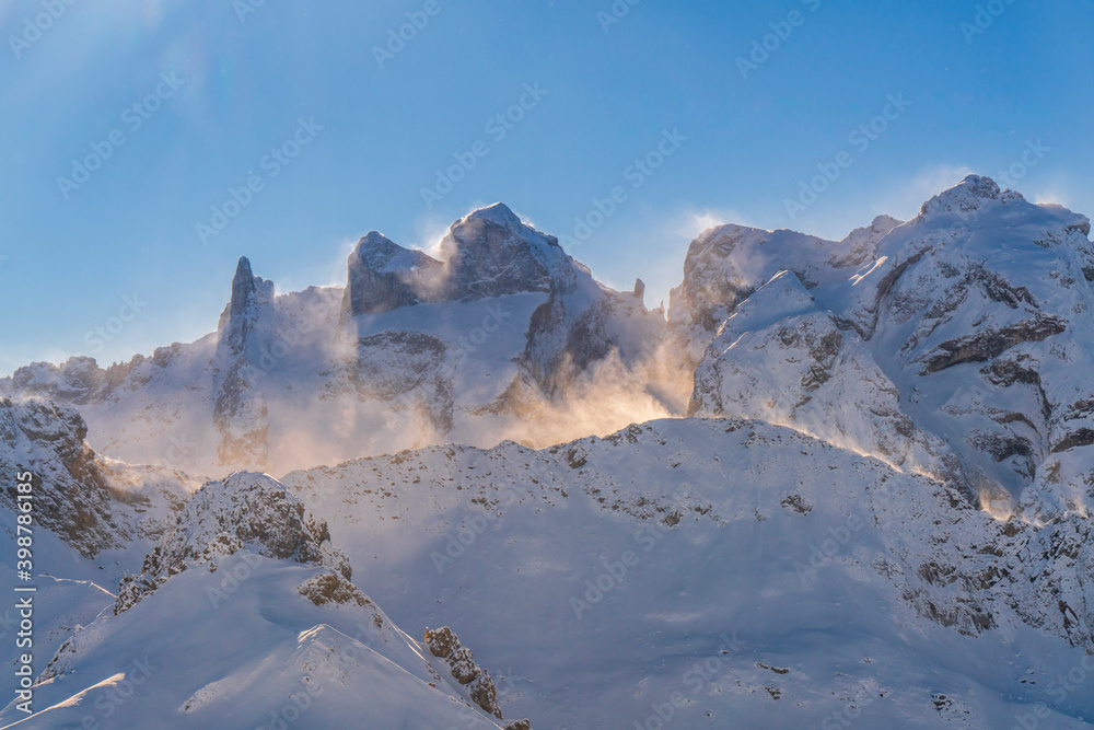 Winterwetter - Föhnsturm über den Alpen