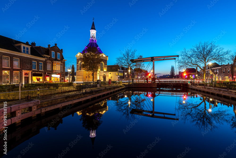 Fototapeta premium Leidschendam during sunset