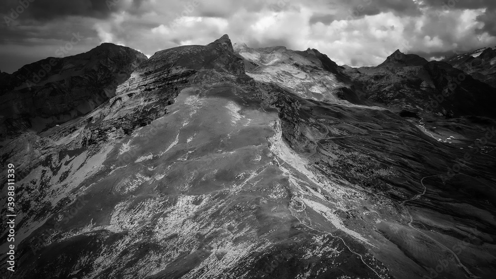 Obraz premium Amazing nature of the Swiss Alps - the Melchsee Frutt district in Switzerland from above - travel photography