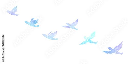 群れて飛ぶ鳥　カラーシルエット　水彩イラスト