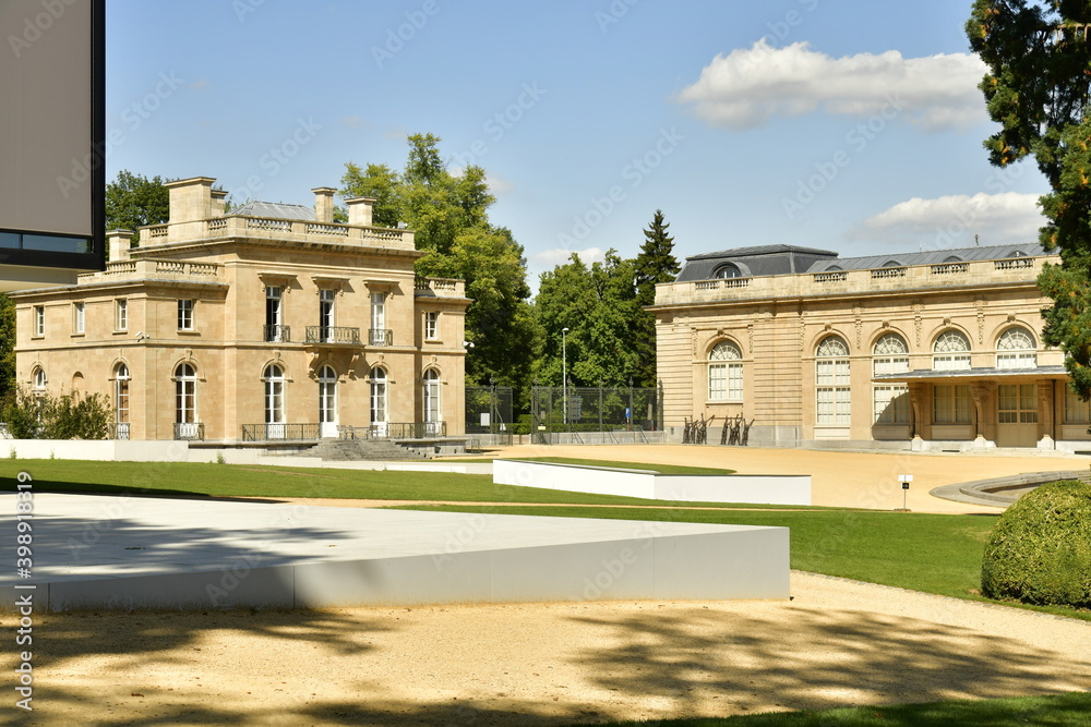 L'une des dépendances de l'imposant Musée National de l'Afrique Centrale au parc de Tervuren à l'est de Bruxelles