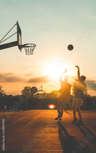 basketball player one on one