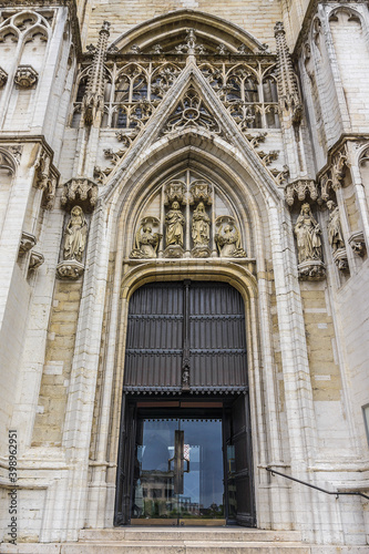 Architectural fragments of Cathedral of St. Michael and St. Gudula (from 11th century) - Roman Catholic Church on the Treurenberg Hill in Brussels, Belgium. © dbrnjhrj