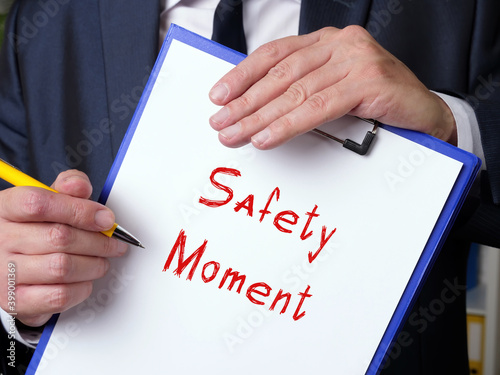 Canvas Print Safety Moment phrase on the piece of paper.