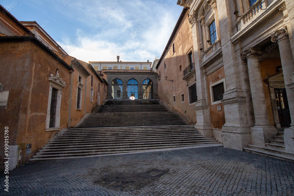 The facade of the entrance building of Villa Altemps in via del Campidoglio,is the seat of the Municipal Treasury . The building, built in the 1920s by the architect Ghino Venturi ,View facing up