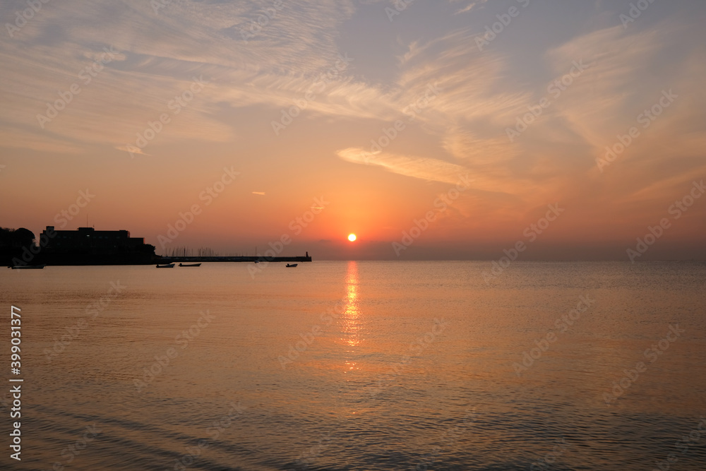 神奈川県逗子海岸の夕日