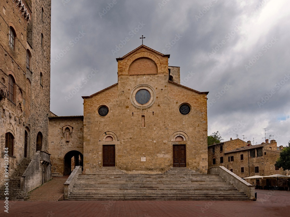 Der Dom Collegiata Santa Maria Assunta in San Gimignano in der Toskana, Italien 