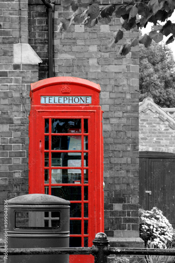 Fototapeta premium Telephone Box Colour Pop