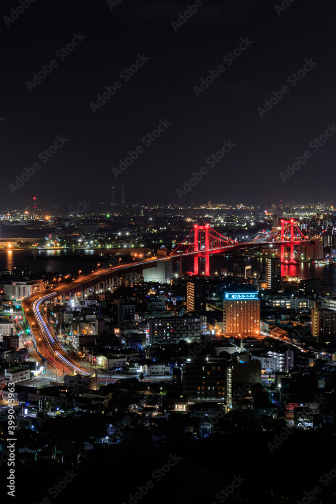 高塔山公園から見た北九州市内の夜景（新日本三大夜景）　福岡県　Kitakyusyu city 
Night view seen from Takatoyama Park