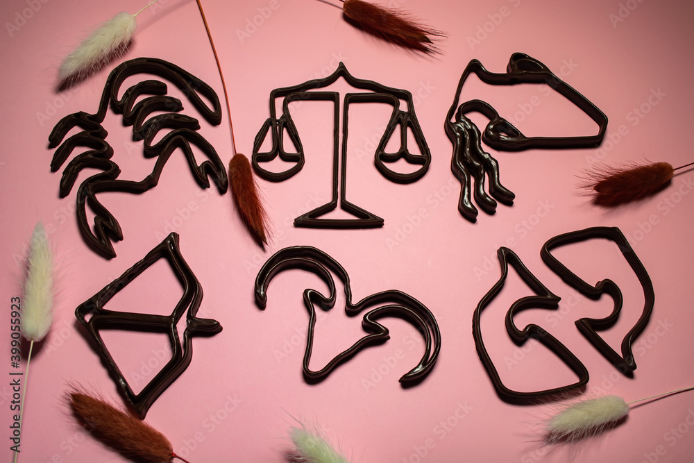 horoscope symbols printed from chocolate on a 3D printer horoscope symbols printed from chocolate on a 3D printer