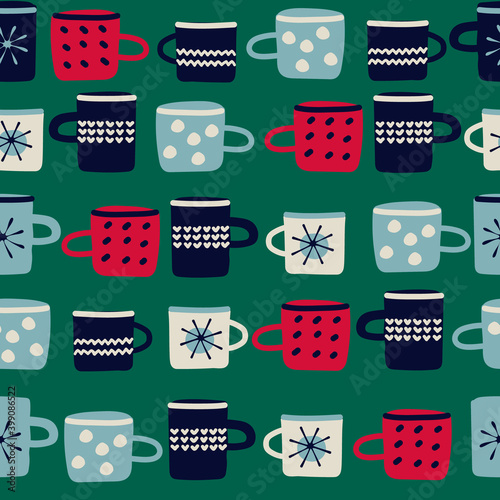 Seamless pattern. Hand drawn cups decorated with patterns in Scandinavian style on green background. Hot drinks, Christmas, winter holidays concept. For wrapping paper, other design projects