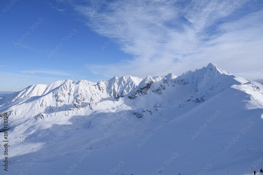 Tatry zima, śnieg, kolej na Kasprowy Wierch, kolej krzesełkowa, stok narciarski