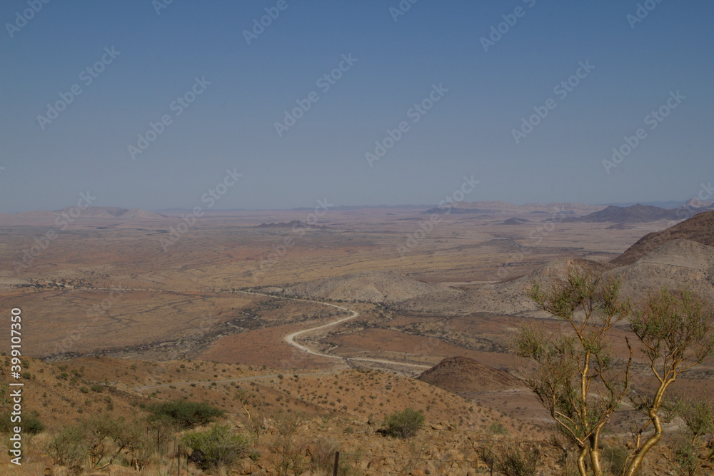 Landschaft in Namibia im Südwesten Landschaft in Namibia im Südwesten