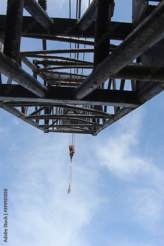 Naklejka premium crane on a construction site