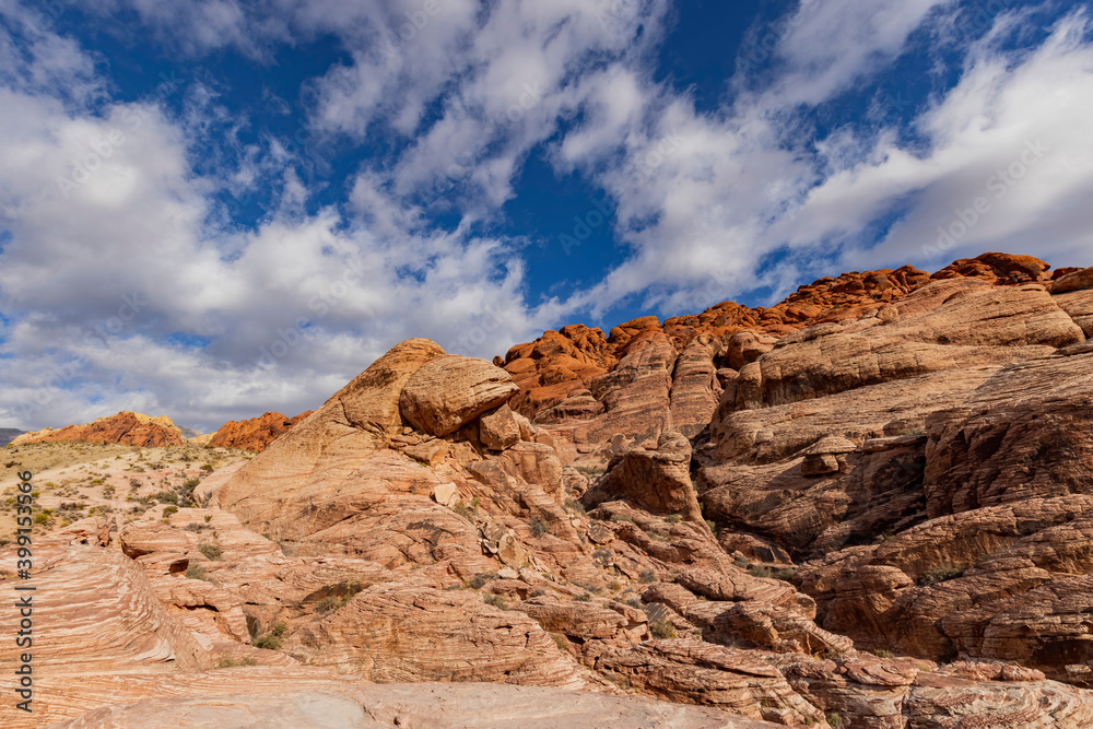 Sunny view of the beautiful landscape of Calico Basin area of Red Rock Canyon