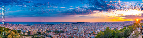 Sunset panorama of Barcelona. Spain © Pawel Pajor