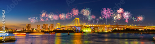 Canvas Print Fireworks display near Tokyo bay and rainbow bridge. Japan