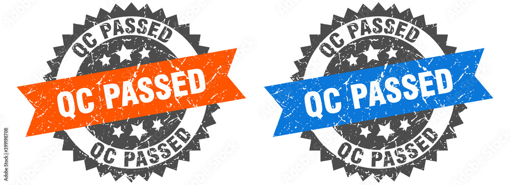 Obraz premium qc passed band sign. qc passed grunge stamp set