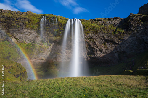 Island  Seljalandfoss