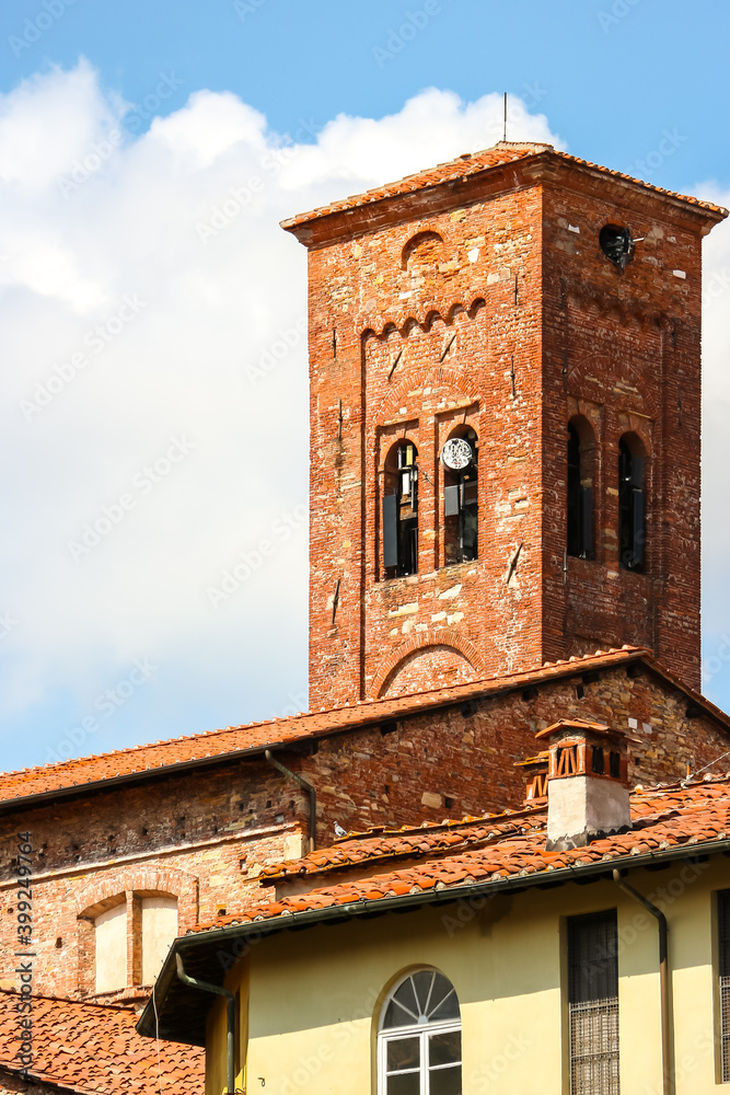 Fototapeta premium Lucca, Italy. Beautiful architecture of Lucca city center.
