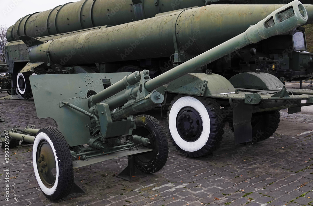 Divisional gun ZIS-3 caliber 76-mm in the museum Divisional gun ZIS-3 caliber 76-mm in the museum