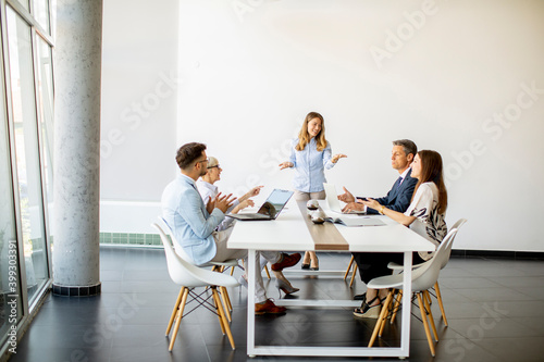 Group of business people wi...