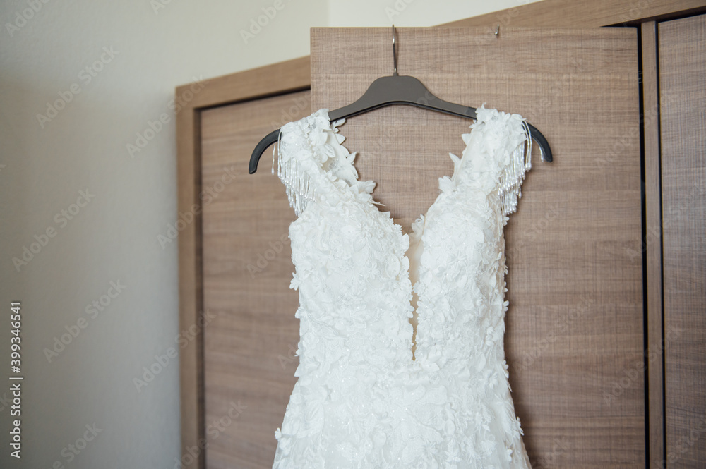 The bride s wedding dress, the wedding morning, the best moments in the life of every girl. The bride s wedding dress, the wedding morning, the best moments in the life of every girl.