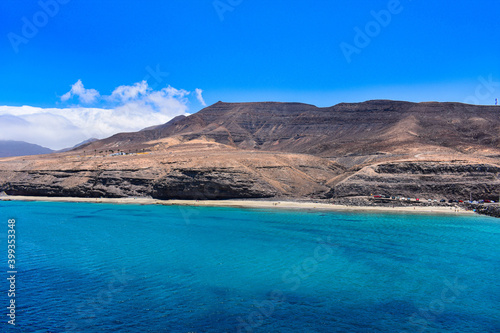 Vistas a las playas paradisiacas de Fuerteventura