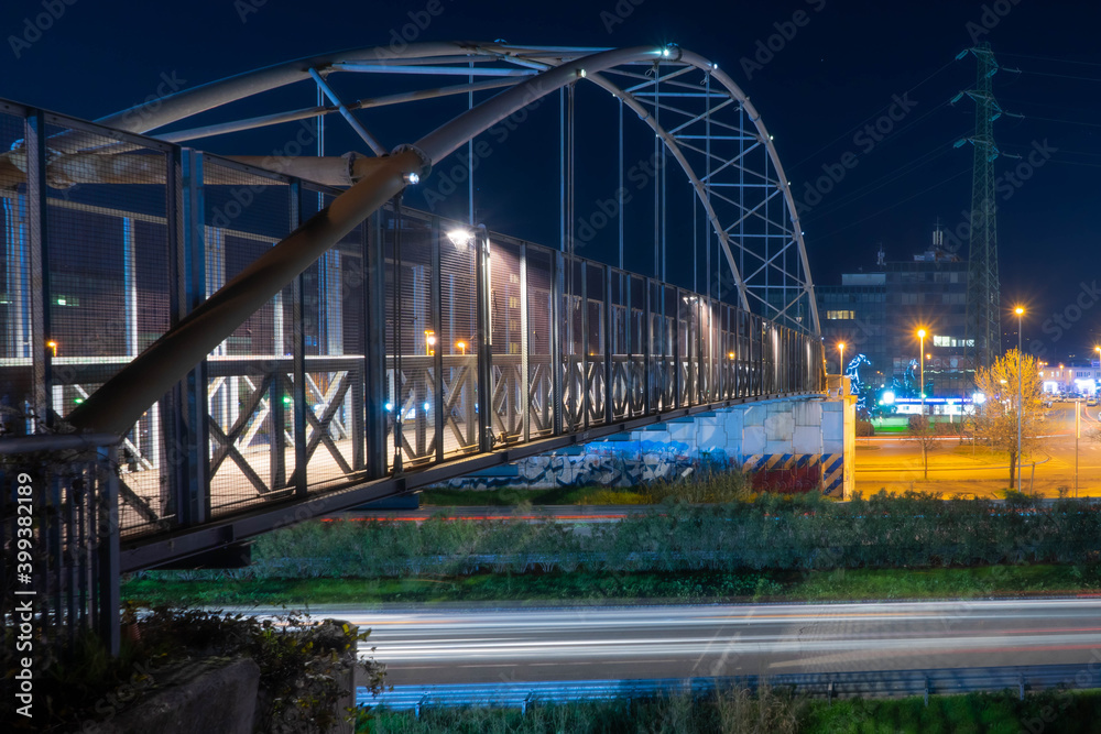 Fototapeta premium bridge at night
